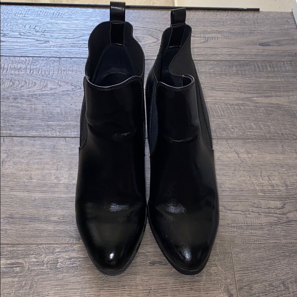 Ankle boots